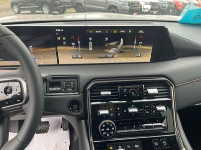 2026 Nissan Armada — photo 15 view