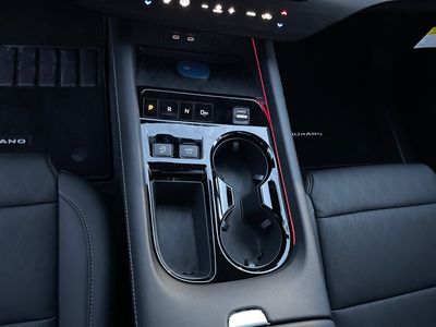 2026 Nissan Murano - Photo 9