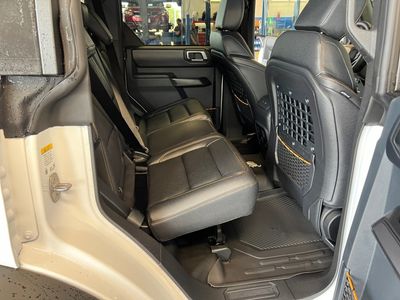2024 Ford Bronco — photo 10 view