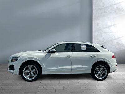 2022 Audi Q8 — interior view