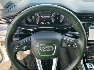 2022 Audi Q8 — photo 7 view