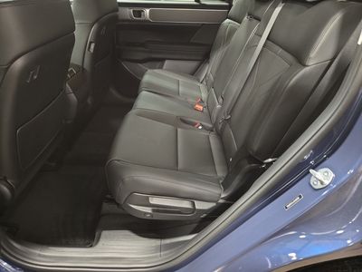 2025 Hyundai Santa Fe — photo 13 view