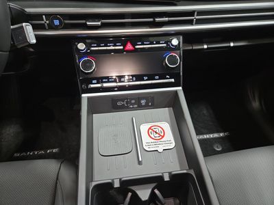 2025 Hyundai Santa Fe — photo 14 view