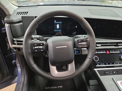 2025 Hyundai Santa Fe — photo 15 view