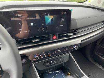 2026 Kia Carnival — photo 15 view