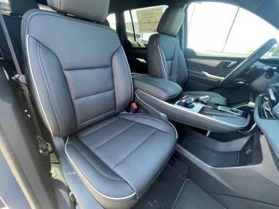2026 Buick Enclave — photo 10 view