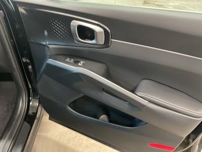 2025 Kia Sorento - Photo 10