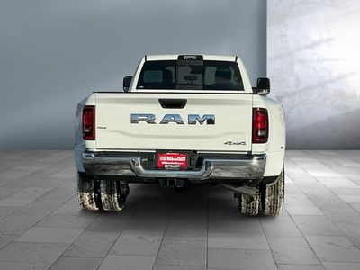 2026 Ram 3500 - Photo 4