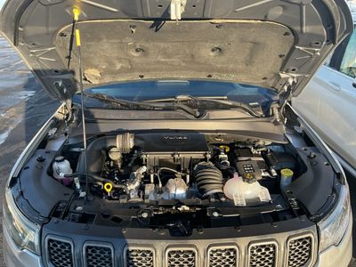 2023 Jeep Compass — photo 11 view