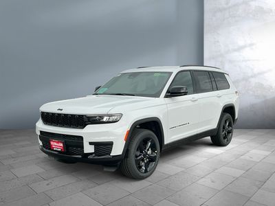 2025 Jeep Grand Cherokee L — side profile view