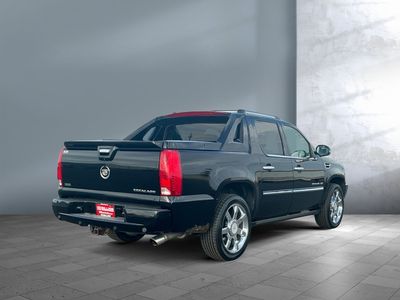 2011 Cadillac Escalade EXT — side profile view