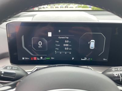 2025 Kia Sorento Hybrid - Photo 13