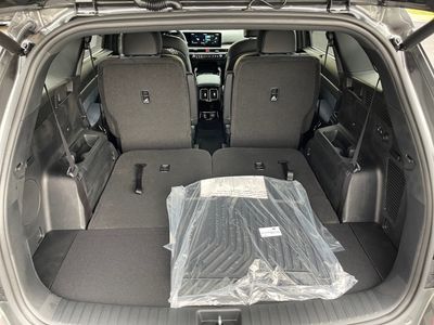 2025 Kia Sorento Hybrid - Photo 14