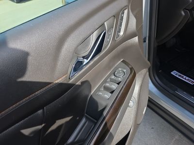 2023 GMC Acadia — photo 14 view