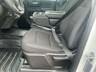 2026 Chevrolet Silverado 3500HD — photo 12 view