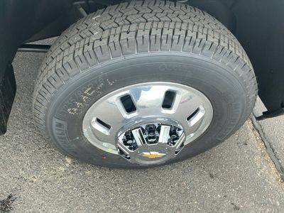 2026 Chevrolet Silverado 3500HD — photo 14 view