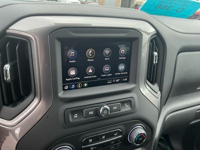 2026 Chevrolet Silverado 3500HD — photo 15 view