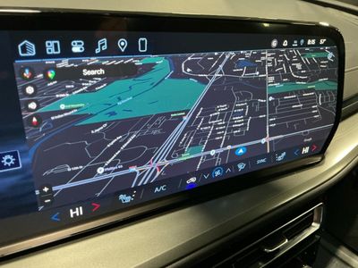 2026 Chevrolet Traverse - Photo 12