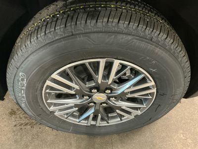 2026 Chevrolet Traverse - Photo 8