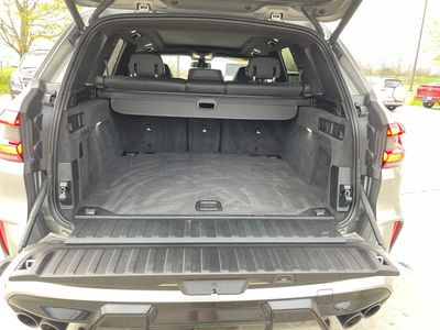 2021 BMW X5 M — photo 12 view