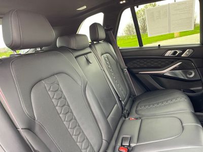 2021 BMW X5 M — photo 14 view