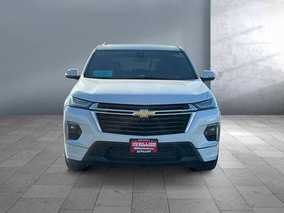 2023 Chevrolet Traverse — front three-quarter view