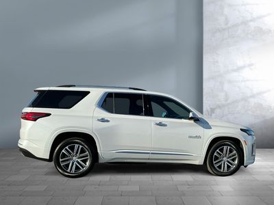 2023 Chevrolet Traverse — side profile view