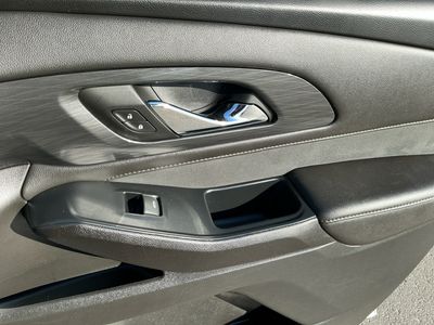 2023 Chevrolet Traverse — photo 7 view