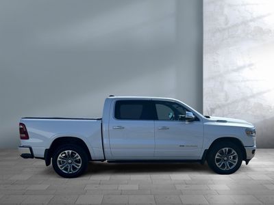 2022 Ram 1500 — detail view