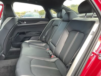 2026 Kia K5 — photo 7 view