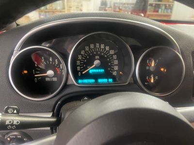 2004 Chevrolet SSR - Photo 12