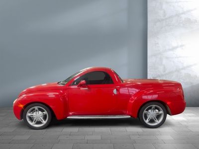 2004 Chevrolet SSR - Photo 6