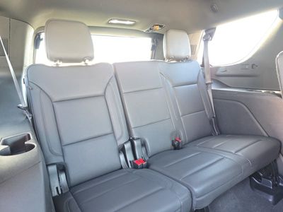 2024 Chevrolet Tahoe - Photo 14