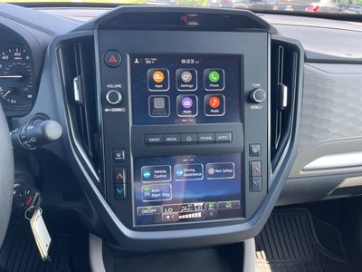 2025 Subaru Forester — photo 10 view