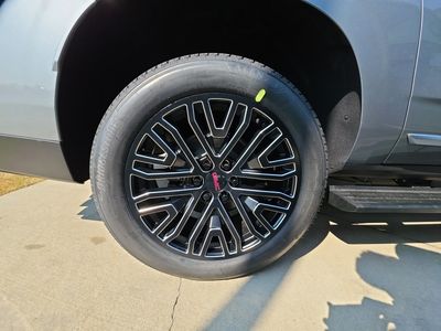 2025 GMC Yukon XL — photo 15 view
