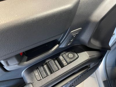 2026 Toyota 4Runner — photo 7 view