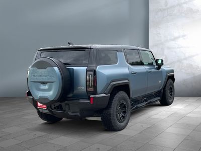 2024 GMC HUMMER EV SUV — detail view