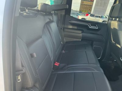 2023 Chevrolet Silverado 1500 — photo 8 view