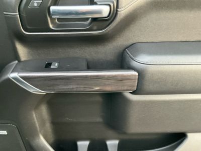 2020 Chevrolet Silverado 1500 — photo 13 view