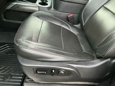 2020 Chevrolet Silverado 1500 — photo 10 view