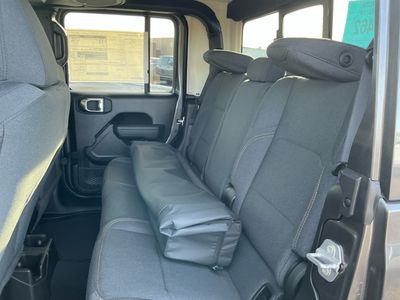 2026 Jeep Gladiator — detail view