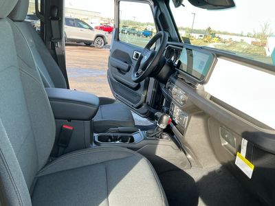 2026 Jeep Gladiator — engine compartment view
