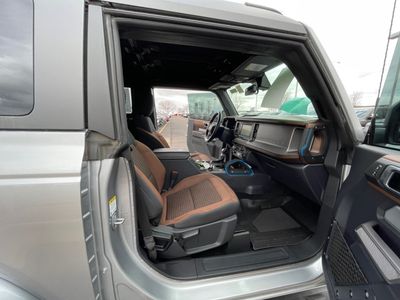 2022 Ford Bronco — photo 10 view