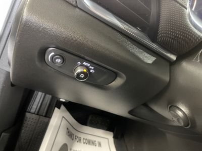 2022 Chevrolet Traverse — photo 11 view