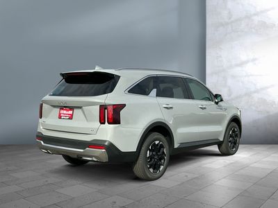 2026 Kia Sorento — side profile view