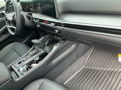2026 Kia Sorento — photo 7 view