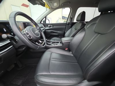 2024 Kia Sorento - Photo 8