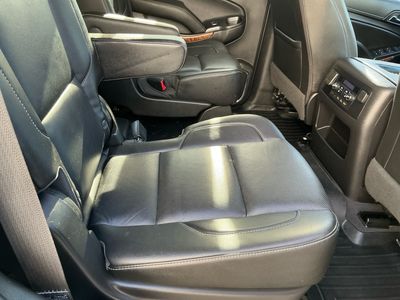 2019 Chevrolet Tahoe — photo 12 view