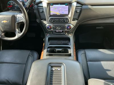 2019 Chevrolet Tahoe — photo 9 view