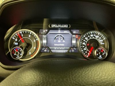 2022 Ram 3500 - Photo 10